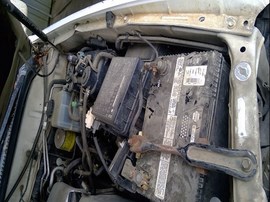 1999 TOYOTA LAND CRUISER, WHITE, 4.7L, AT, 4WD.   Z25225